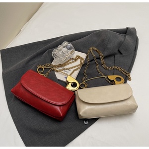 Bolso de Mano Pequeño para Mujer 2026, Negro, de PU Suave, <span class=keywords><strong>con</strong></span> Asa de Pin, Bolso Cruzado de Cuero Vegano, Asas Metálicas Doradas, <span class=keywords><strong>Cadena</strong></span> para el Hombro - Product Image 2