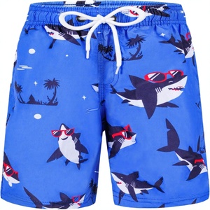 Shorts de plage sexy pour hommes de haute qualité, personnalisés, 100 % polyester, séchage rapide, imprimé animalier par transfert thermique, taille mi-haute avec cordon de serrage - Product Image 2