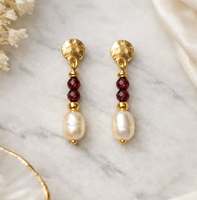 15 paires de boucles d'oreilles pendantes personnalisées style bohème, perles minuscules, pierres naturelles, perles d'eau douce, double face, en acier inoxydable, vente en gros pour cadeau