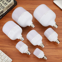 Venta 5W 10W 15W 20W 30W 40W 50W Bombilla LED Sala de estar E27 B22 Bombillas LED para techo