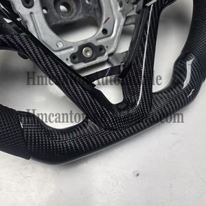 Volant de direction en cuir perforé de haute qualité en fibre de carbone pour Hyundai Veloster - Product Image 2