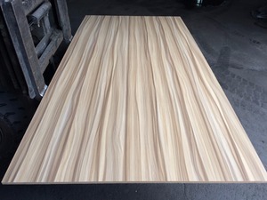 Ván Ép Phủ Lớp 3Mm Màu Trắng Chất Lượng Tốt Ván Ép Mặt Melamine Nhà Sản Xuất HDF - Product Image 6