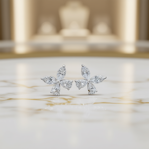 Orecchini in Oro Bianco con Diamanti Taglio Marquise, Colore D Naturale, Certificati GIA, Gioielli Classici da Sposa per Donna - Product Image 2