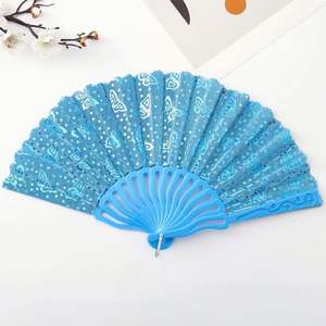 Éventails en plastique découpés à la forme, en PP, faits à la main, écologiques, sur le thème de l'amour, pour mariage, couleur personnalisée - Product Image 3