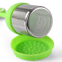 Infuseur de boule de thé d'acier inoxydable de poignée de silicone de forme de fruit avec la soucoupe