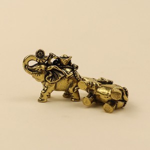 Elefante de Latón para Atraer la Riqueza, Decoración Artesanal para Sala de Estar, Entrada u Oficina, 1 Pieza - Product Image 4