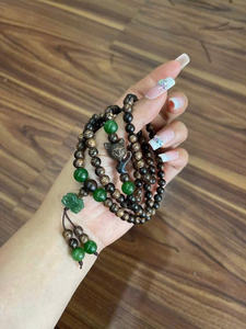 Bracelet de perles d'oud vietnamien tendance en bois d'agar, perles de prière de haute qualité en bois d'agar naturel - Product Image 2