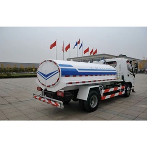 <span class=keywords><strong>Camion</strong></span> citerne à eau FOTON - 141 CV 4X2 pour l'ingénierie municipale et l'entretien des parcs, l'aménagement paysager public - Product Image 4