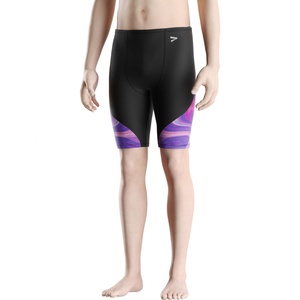 ชุดว่ายน้ำผู้ชายที่แข็งแรงทนทาน ผลิตจากผ้ากันคลอรีน พร้อมดีไซน์ตามหลักสรีรศาสตร์เพื่อการต้านทานแรงต้านน้ำที่ดีขึ้น - Product Image 6