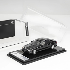 CMC 1:18 - Model raceauto - Mercedes-Benz W125 from 1937 - Met de hand in elkaar gezet uit 687