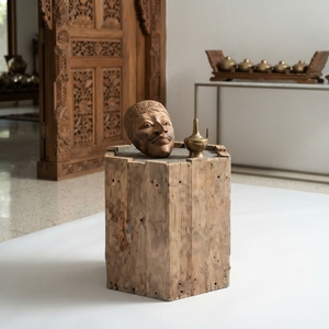 Verolinda <b>Small</b> Round Solid Wood Coffee <b>Table</b> Handcrafted <b>Wooden</b> Center <b>Table</b> Modern Living Room Furniture - Product Image 1
