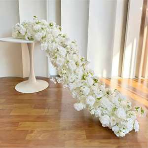 Centro de Mesa de Flores para Boda, Camino de Mesa de Flores Blancas de 200 cm de Largo, Camino de Mesa de Flores de Seda de Lujo en Blanco y Crema, Camino de Mesa de Flores de Rosas Púrpuras - Product Image 1