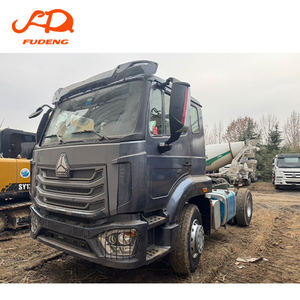 Camions tracteurs Sinotruk Howo 430, prix compétitif, 102 km/h, 4x2, 6x4, poids lourd, 400 CV, pour la logistique en Afrique - Product Image 3