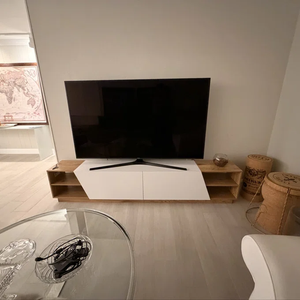 ตู้วางที<span class=keywords><strong>ว</strong></span>ีสไตล์โมเดิร์นสำหรับห้องนั่งเล่น ดีไซน์เรียบหรู พร้อมบานประตูทรงเรขาคณิต <span class=keywords><strong>ชั้น</strong></span><span class=keywords><strong>ว</strong></span>างแบบเปิด สีโอ๊คขา<span class=keywords><strong>ว</strong></span> - Product Image 6