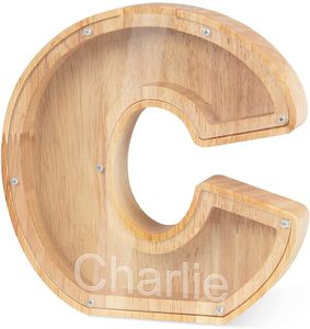 <span class=keywords><strong>Tirelire</strong></span> en bois naturel faite à la main <span class=keywords><strong>avec</strong></span> votre nom et texte de A à Z - Cadeau personnalisé pour enfants - Product Image 1