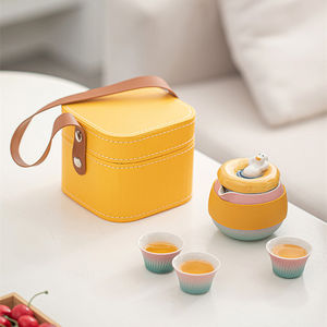해피 덕 옐로우 세라믹 여행용 티포트와 컵 세트 귀여운 티컵과 포트 세트 어린이 여행 친화적인 티컵 머그 세트 - Product Image 4