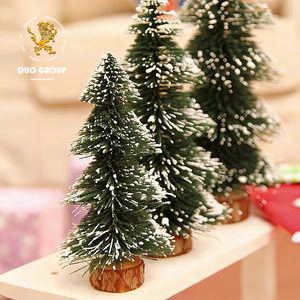 Mini sapin <span class=keywords><strong>de</strong></span> Noël artificiel personnalisé avec neige artificielle, petit sapin <span class=keywords><strong>de</strong></span> Noël <span class=keywords><strong>de</strong></span> table avec base <span class=keywords><strong>en</strong></span> <span class=keywords><strong>bois</strong></span> - Product Image 3