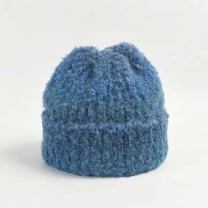 Gorro de Punto Cálido y Suave con Bordado 3D Circular Mixto para Hombre y Mujer, Gorro de Moda para Otoño e Invierno, Ideal para Viajar - Product Image 4