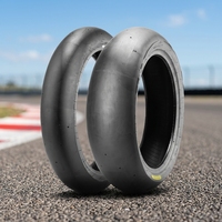 إطارات سباق صينية عالية الجر مقاس 17 بوصة 140/70R17 180/60R17 إطارات سباق الدراجات النارية شبه الملساء