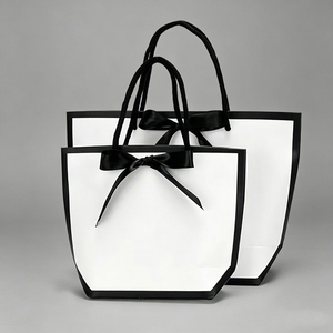 Sacs cadeaux élégants <span class=keywords><strong>noir</strong></span> et blanc avec nœud en satin, sacs en papier d'art de luxe pour boutique de mode, emballage de cosmétiques et de bijoux - Product Image 5