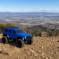 Voiture télécommandée RC Crawler 4x4 SUV Drift 2,4 GHz, bleue, ABS+Métal, LED, échelle 1:16, tout-terrain, pour le rock crawling, jouet de loisir