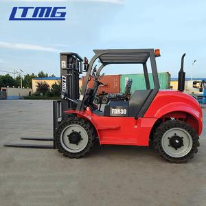 Vendita calda quattro ruote motrici Montacargas 3 Ton 3.5 Ton terreno accidentato carrello elevatore 2WD 4WD <span class=keywords><strong>ATV</strong></span> Diesel All terreno prezzo del carrello elevatore - Product Image 2