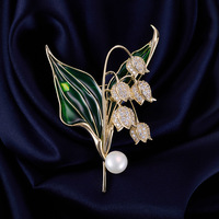 Broche de luxe exquise en perle d'eau douce naturelle, design de fleur d'orchidée, bijoux de broche
