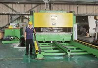 Pneu de roue de chariot élévateur de haute qualité faisant la presse de vulcanisation de roue solide en caoutchouc de machine