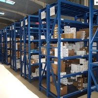 Rayonnages à palettes en acier durables à haute capacité, étagères moyennes, nouveau système de rayonnage d'entrepôt conforme à la norme européenne pour la réalisation des commandes