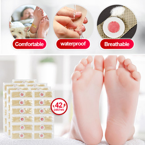 <span class=keywords><strong>Cerotti</strong></span> Naturali a Base <span class=keywords><strong>di</strong></span> Erbe per la Cura dei Calli ai Piedi, 42 Pezzi, Impermeabili, OEM ODM - Product Image 3