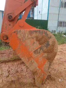 Excavadora usada Hitachi ZX200 en buenas condiciones Excavadora de segunda mano Hitachi Zx60 120 130 En stock - Product Image 6