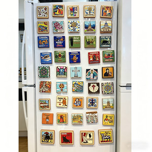 Imán para Refrigerador de la Catedral de Mallorca en Terracota - Recuerdo de Viaje de España Pintado a Mano y Esmaltado - Product Image 2