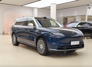 รถยนต์อเนกประสงค์ AITO M9 รุ่นขยายระยะทาง ปี 2025 แบบ 6 ที่นั่ง - ระยะทางวิ่ง 1474 กม. ระยะทางวิ่งด้วยไฟฟ้า 270 กม. แบตเตอรี่ 52 กิโลวัตต์ชั่วโมง ความเร็วสูงสุด 210 กม./ชม. - Product Image 2