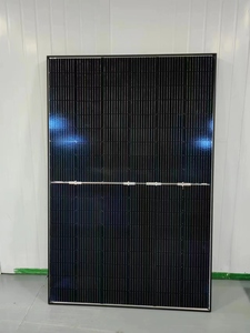 แผงโซลาร์เซลล์แบบโมโนคริสตัลไลน์ BIFACIAL HJT PERC รุ่นใหม่ ปี 2025 กำลังไฟ 550 วัตต์ กระจกสองชั้น ประสิทธิภาพสูง รุ่น PWDG550Wp-144M Monovisc ราคาประหยัด - Product Image 2