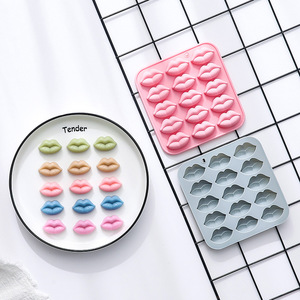 Moldes de Silicona Antiadherentes con Diseño de Labios, Reutilizables, de Grado Alimenticio, Lindos Moldes Magnéticos de Silicona para Chocolate, Dulces y Hielo - Product Image 4