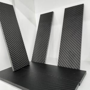 Panneaux en fibre de carbone haute résistance pour couvercles de batterie NEV Application sportive légère avec sécurité et extension de portée améliorées - Product Image 4