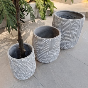 2024 Pots de jardinière antiques à haute résistance pour l'ingénierie de jardin pour la plantation d'arbres et de fleurs à l'intérieur et à l'extérieur - Product Image 3