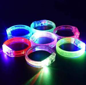 Giá rẻ <span class=keywords><strong>LED</strong></span> nhấp nháy Vòng đeo tay đa màu sắc thay đổi ánh sáng lên bong bóng dây đeo cổ tay nhấp nháy sáng vòng đeo tay cho Neon Đảng - Product Image 2