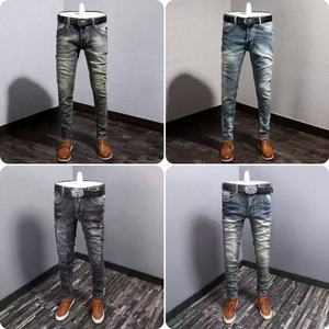 Pantalon en jean déchiré personnalisé pour homme, imprimé, style streetwear, décontracté, long, en coton, avec ceinture, style hip-hop rétro - Product Image 4