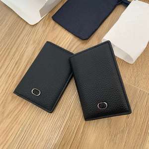 Ensemble <span class=keywords><strong>de</strong></span> cadeaux <span class=keywords><strong>pour</strong></span> hommes, porte-cartes en cuir grainé, portefeuille fin à double pliage avec logo métallique <span class=keywords><strong>pour</strong></span> cartes <span class=keywords><strong>de</strong></span> crédit et argent liquide - Product Image 3