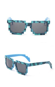 2019 Phong Cách Mới Kẻ Sọc Hình Dạng <span class=keywords><strong>Nerd</strong></span> Geek Gamer Trẻ Em Retro Pixel <span class=keywords><strong>Video</strong></span> 8 Bit Kính Râm - Product Image 2