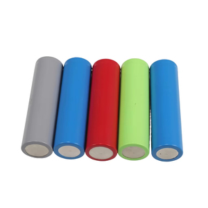 3.7V 2000mAh 交換用リチウムイオン充電式バッテリーパック（懐中電灯、家電、ソーラー機器用） - Product Image 2
