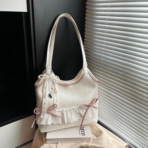 Butterfly handbag, fashionable casual <b>bag</b> for young women, luxurious shoulder <b>bag</b> for young women - Product Image 4