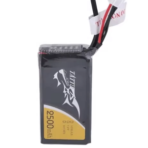 TATTU 2500mAh 2S 7.4v Fatshark 飞行眼镜耳机锂电池组 适用于无人机 DC55mm 插头 LED 电源指示灯 800 次循环 LiCoO2 - Product Image 1