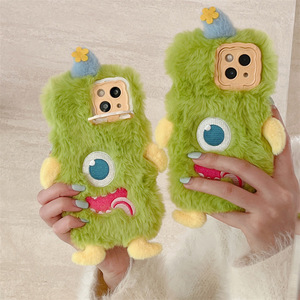 IVANHOE  Green <span class=keywords><strong>Monster</strong></span> Compatible avec Apple 17promax 16pro/15 14 13 Coque en peluche avec support Pura70/80 Ensemble pour femmes - Product Image 1