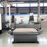 Machine de gravure CNC 3 axes à deux broches pour le bois avec moteur à roulement et boîte de vitesses