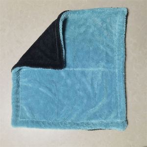 Serviettes de séchage de voiture en microfibre 30x30, 30x40, 30x60 à séchage rapide et absorbantes avec logo personnalisé et technique de tissage - Product Image 3