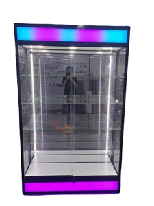 Vetrine Espositive in Vetro Temperato con Illuminazione LED Personalizzata per Negozi - Product Image 3