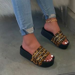 STK88S1-2 Sandals Women High Heel <strong>Leopard</strong> Grain Shining Diamond Outdoor Luxury Fashion <strong>slippers</strong> Thick Sole PVC Lady Slides - Product Image 3