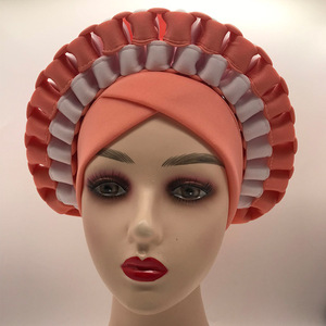 Cappello con turbante in poliestere da donna all'ingrosso in rilievo per capelli <span class=keywords><strong>Bandana</strong></span> copricapo stile indiano Hijab da donna per uso esterno - Product Image 2